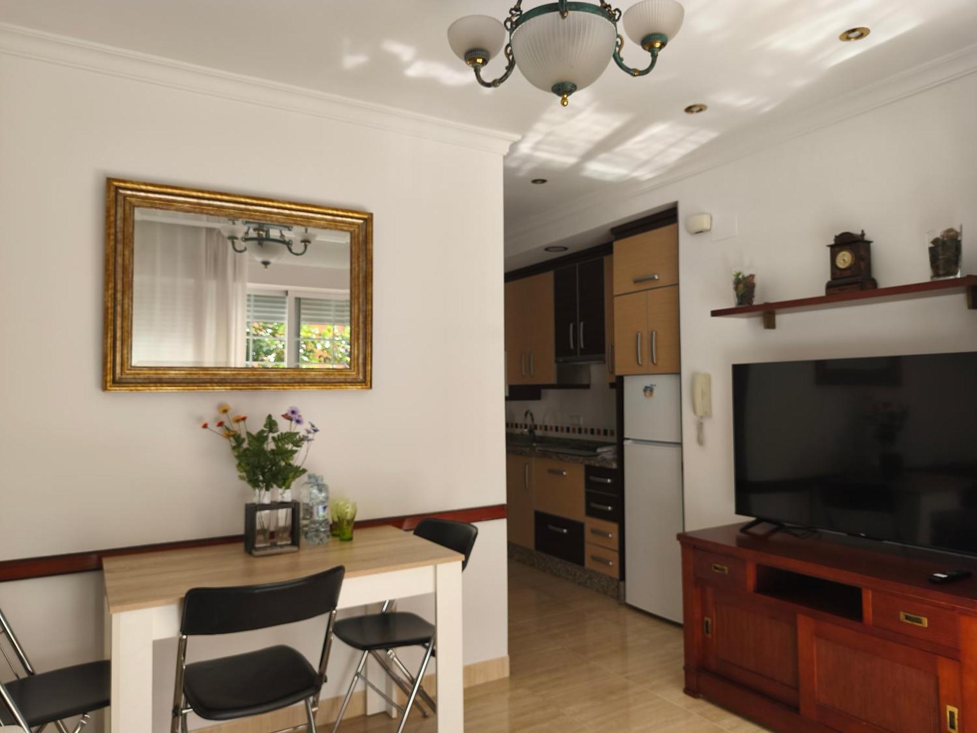 Torremolinos Beach Apartment Bagian luar foto