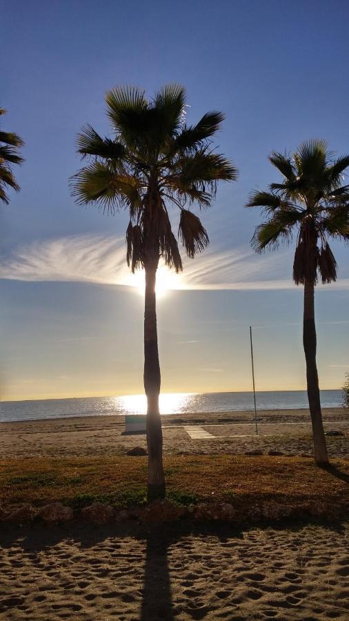 Torremolinos Beach Apartment Bagian luar foto