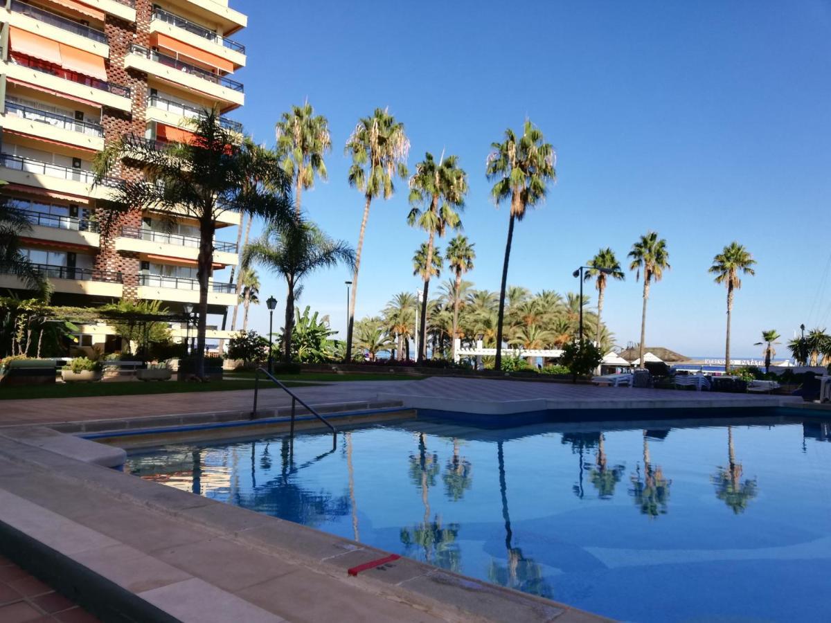 Torremolinos Beach Apartment Bagian luar foto